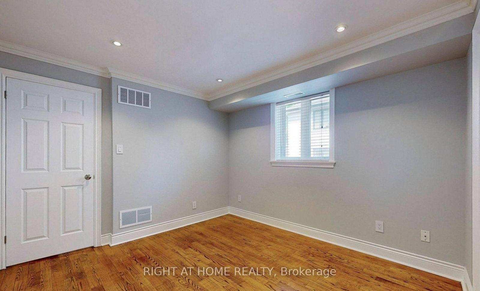 1186 Royal York Road, Unit 2 - Photo 22