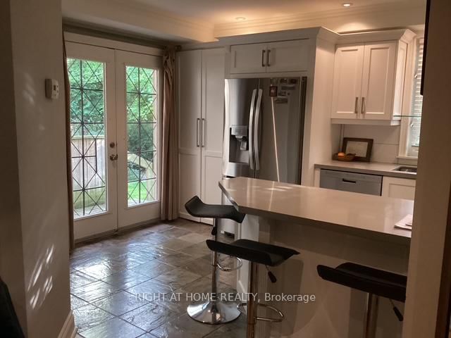 1186 Royal York Road, Unit 2 - Photo 4