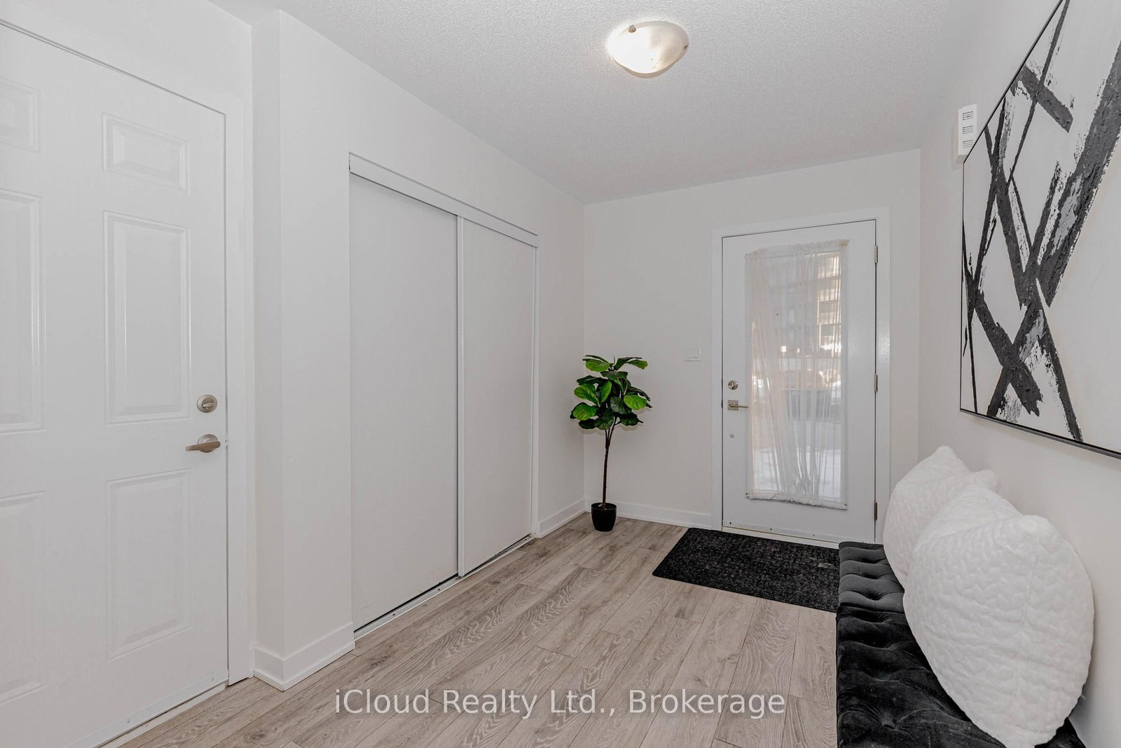 3189 BASTEDO Common, Unit 69 - Photo 9