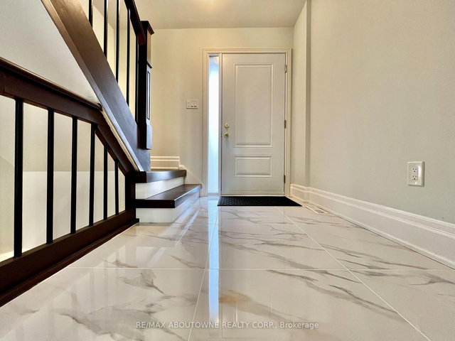 41 - 1532 Lancaster Drive