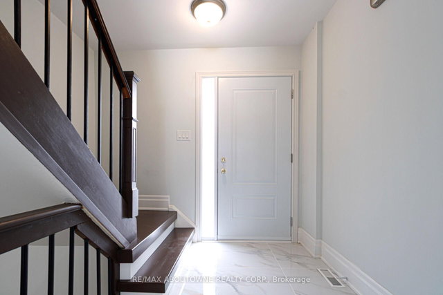 41 - 1532 Lancaster Drive