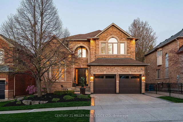 1392 Clearwater Crescent