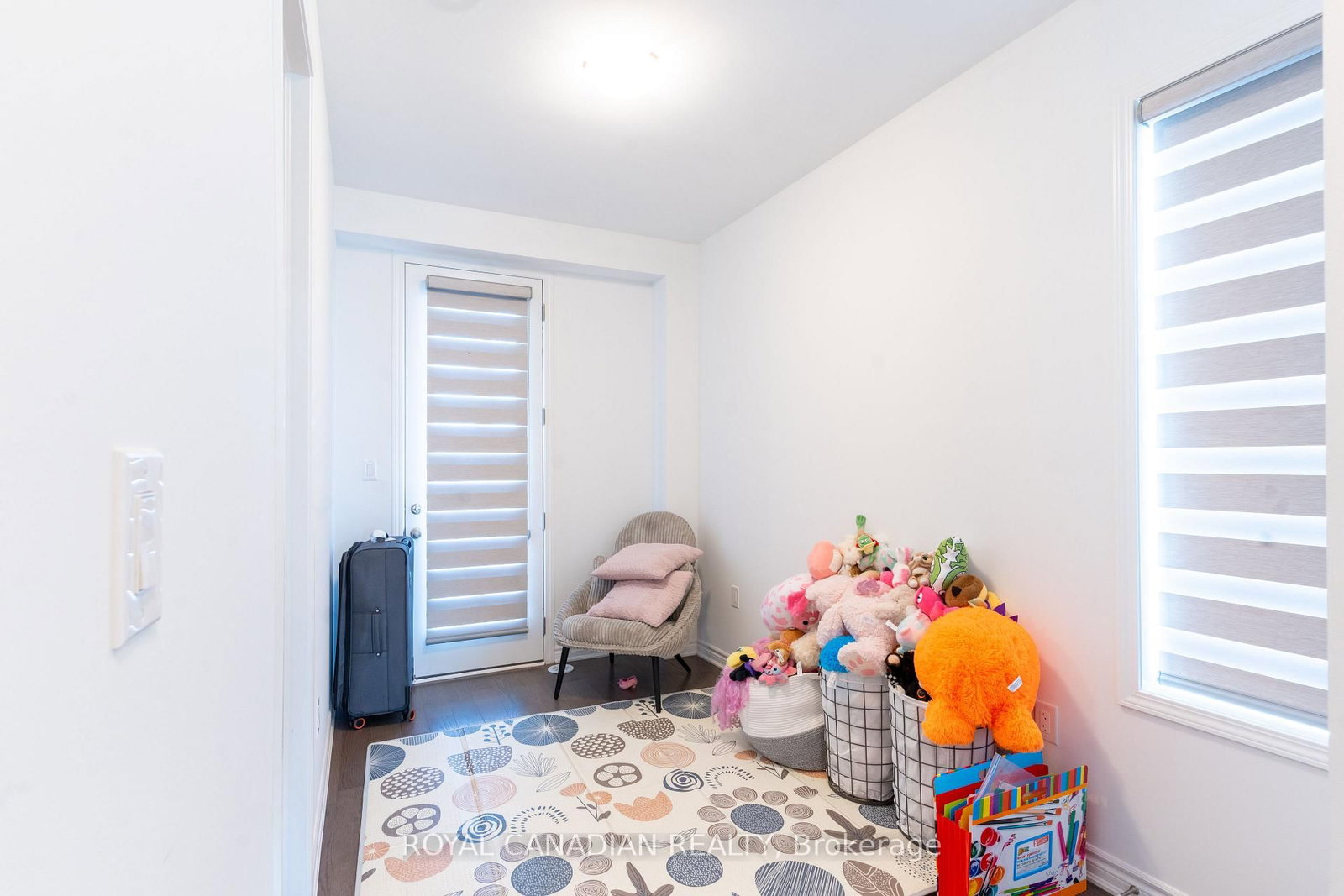 1402 Kaniv Street - Photo 5