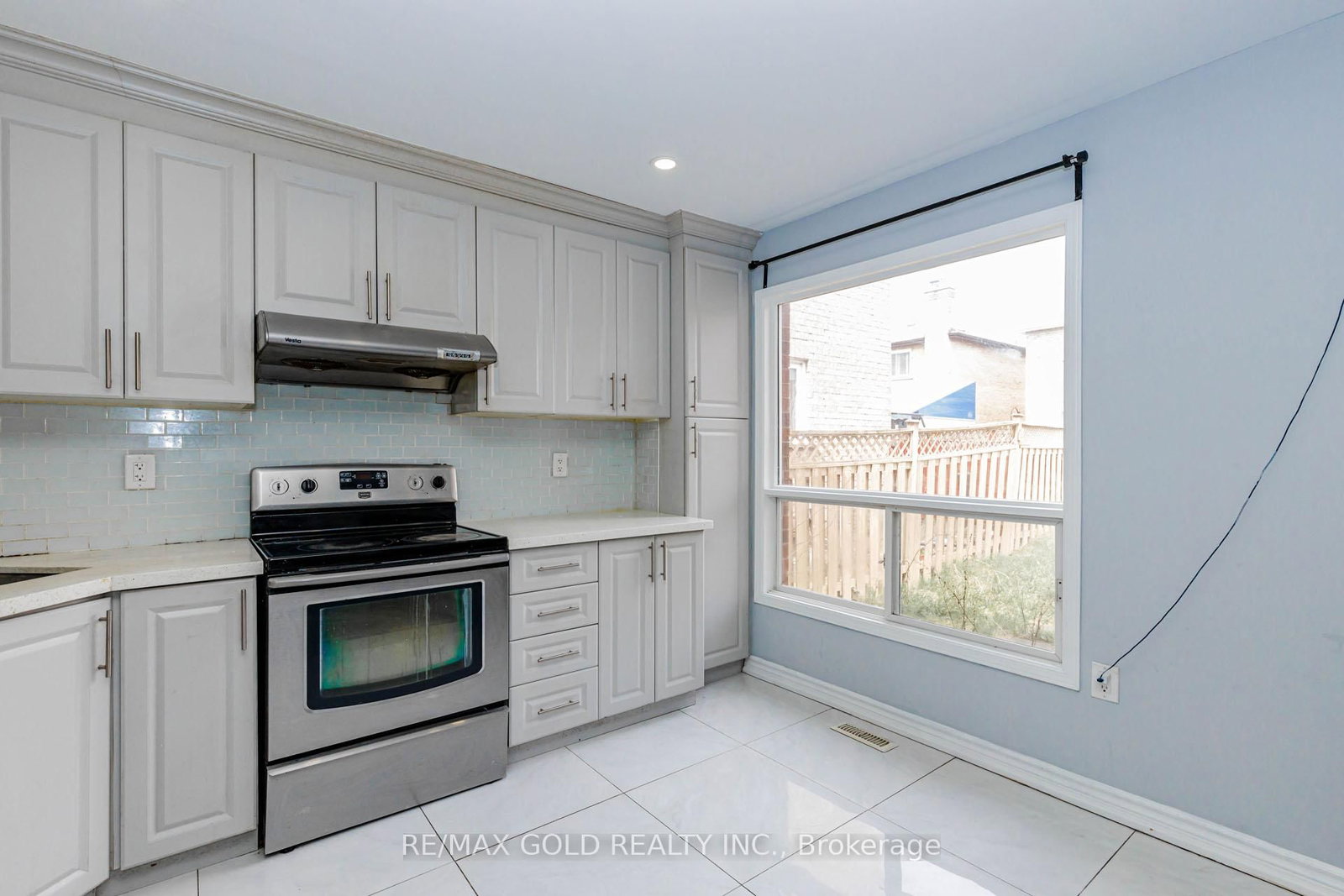 54 Creditstone Road - Photo 20