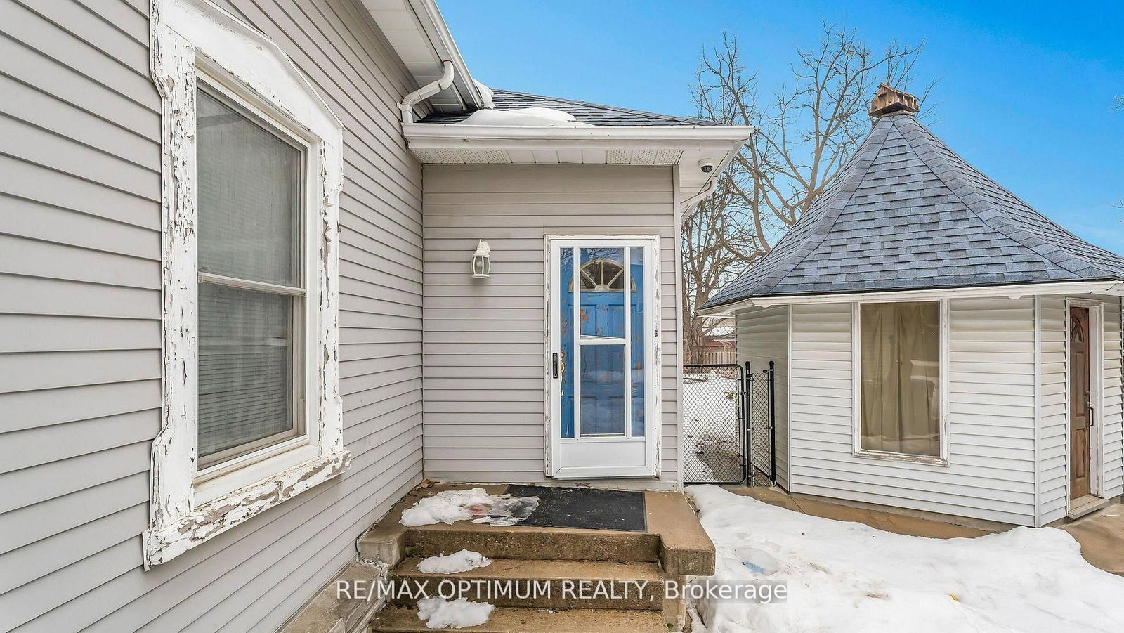 4 Denison Avenue - Photo 24