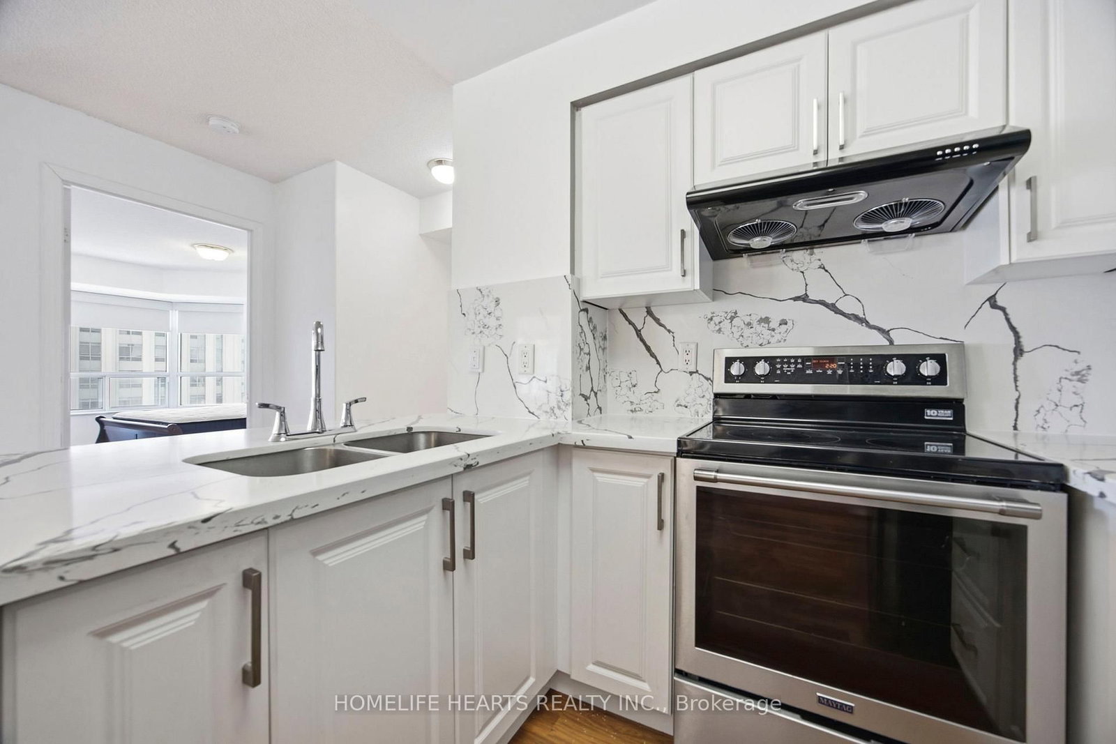 25 Kingsbridge Garden Circle, Unit 1221 - Photo 10