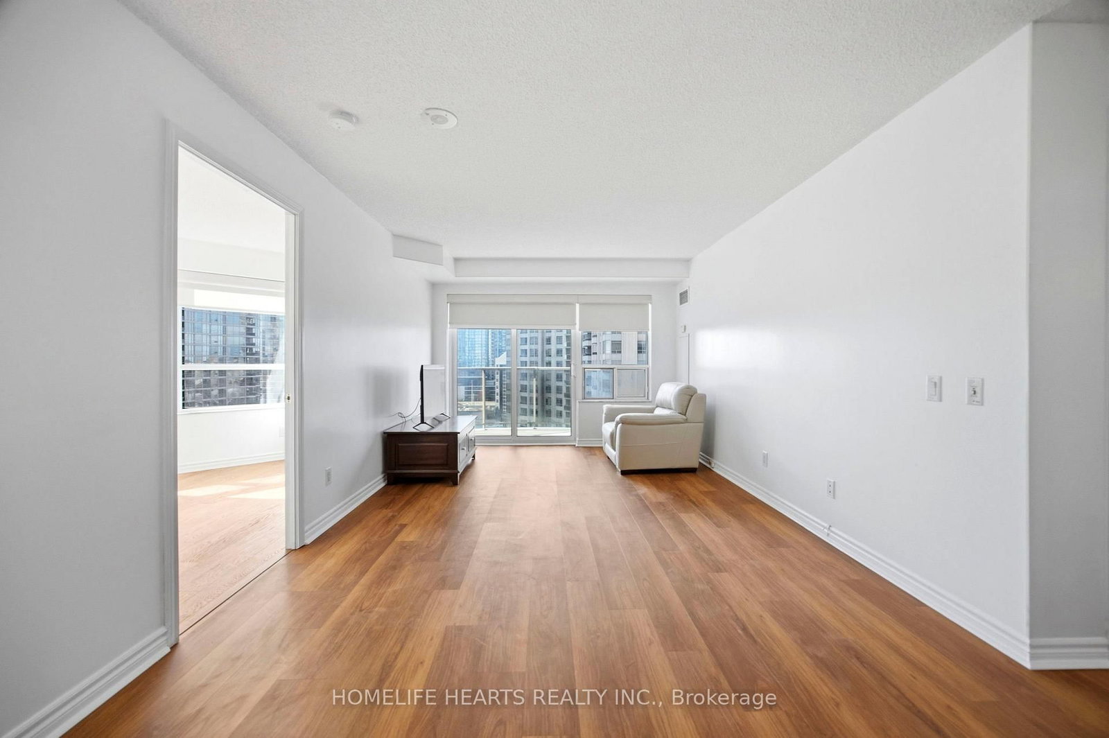 25 Kingsbridge Garden Circle, Unit 1221 - Photo 16
