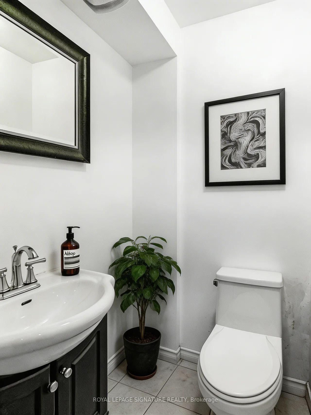 6 Trueman Street, Unit Main - Photo 15