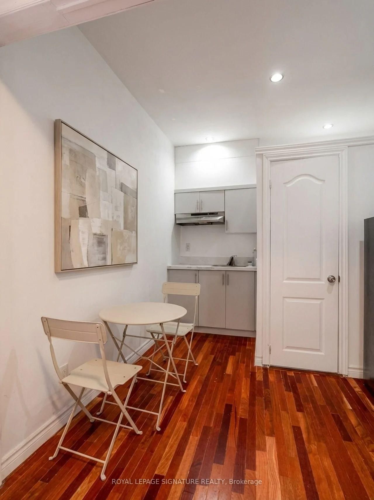 6 Trueman Street, Unit Main - Photo 16