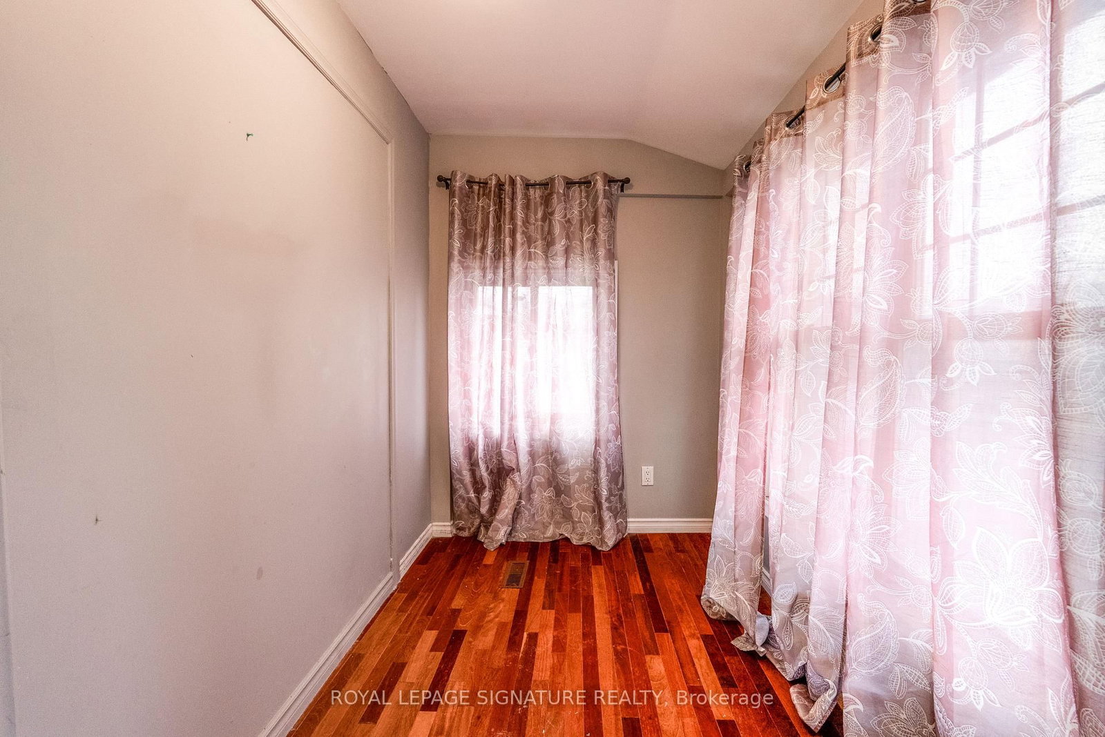 6 Trueman Street, Unit Main - Photo 19