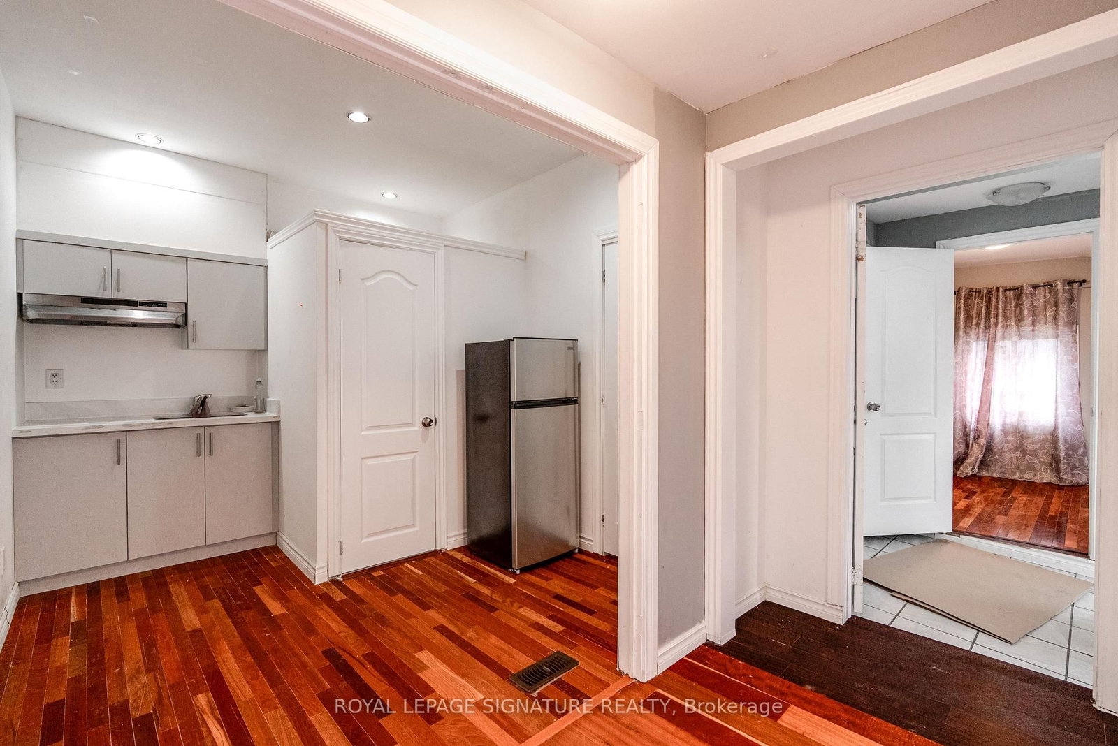 6 Trueman Street, Unit Main - Photo 20