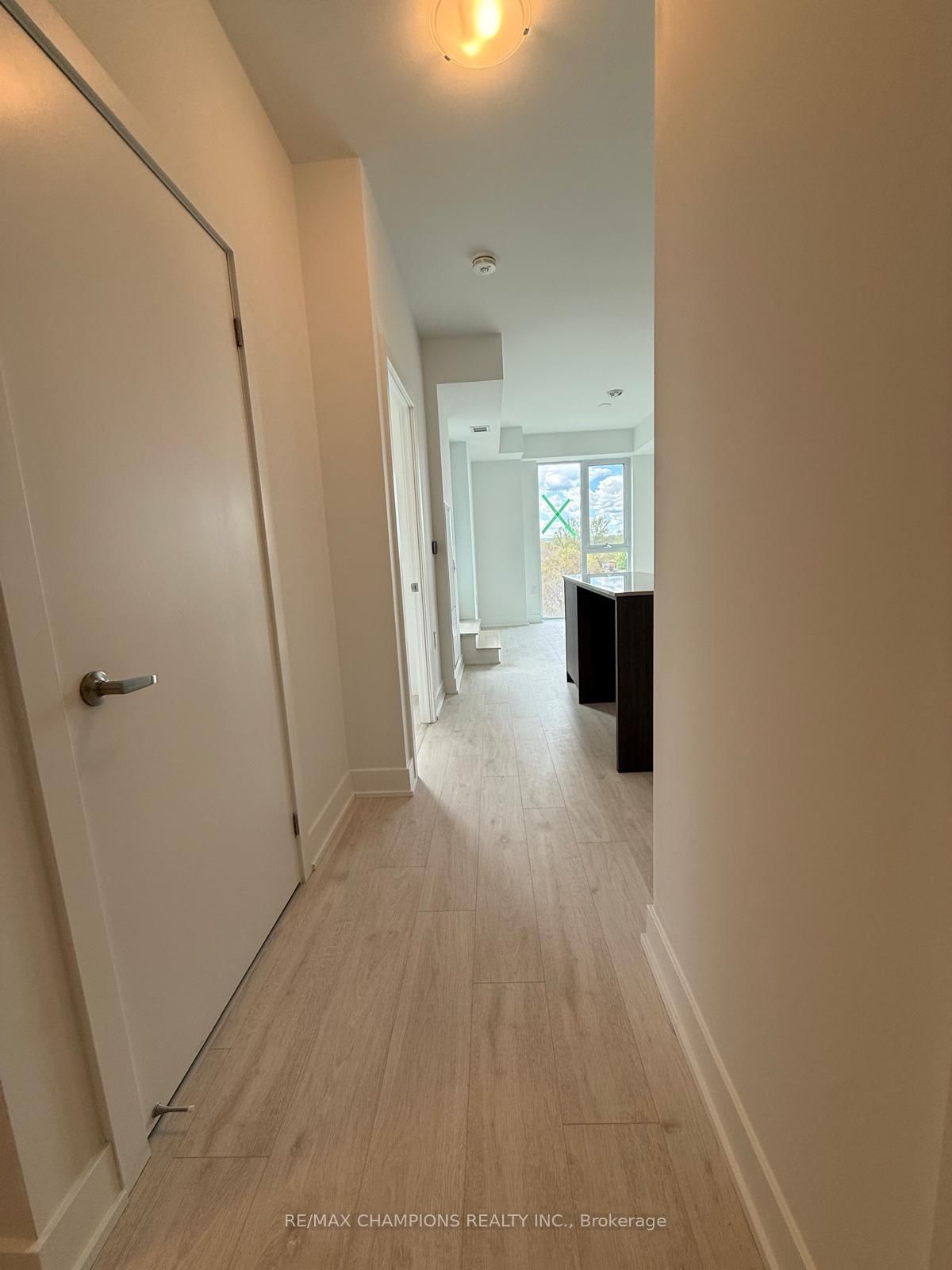 2088 James Street, Unit 502 - Photo 11