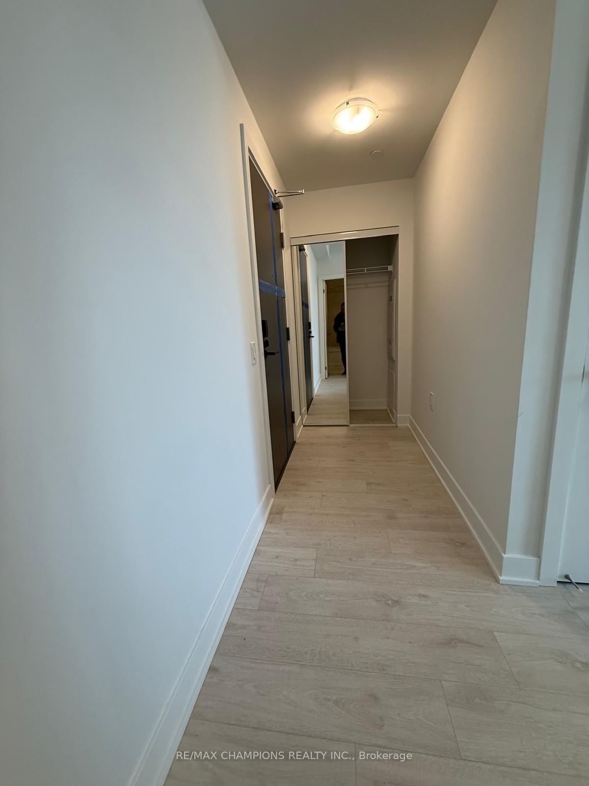 2088 James Street, Unit 502 - Photo 13