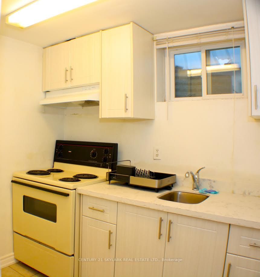 173 Lech Walesa Drive - Photo 15