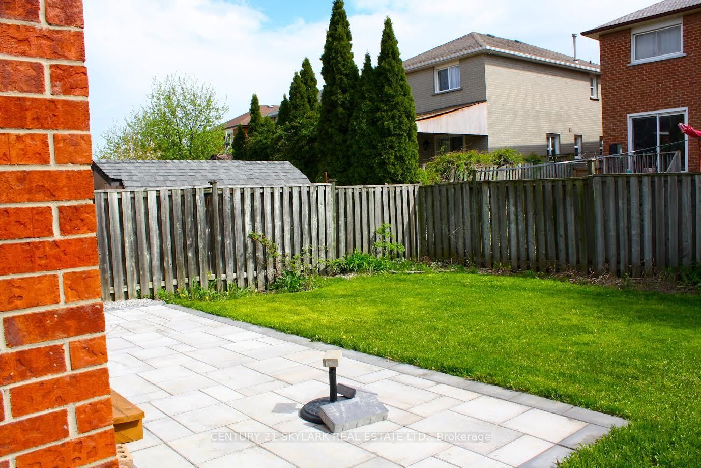173 Lech Walesa Drive - Photo 24