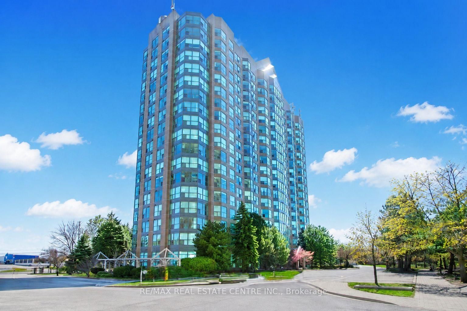 2177 Burnhamthorpe Road W