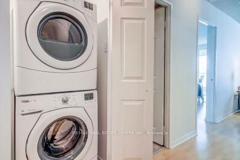 2177 Burnhamthorpe Road W, Unit 1007 - Photo 12