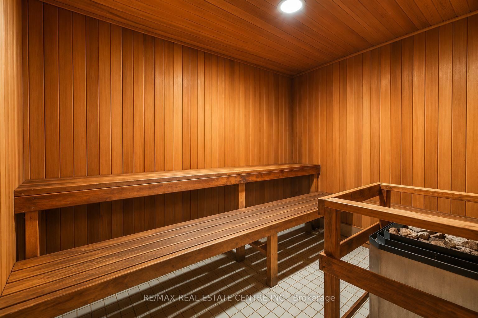 2177 Burnhamthorpe Road W, Unit 1007 - Photo 19