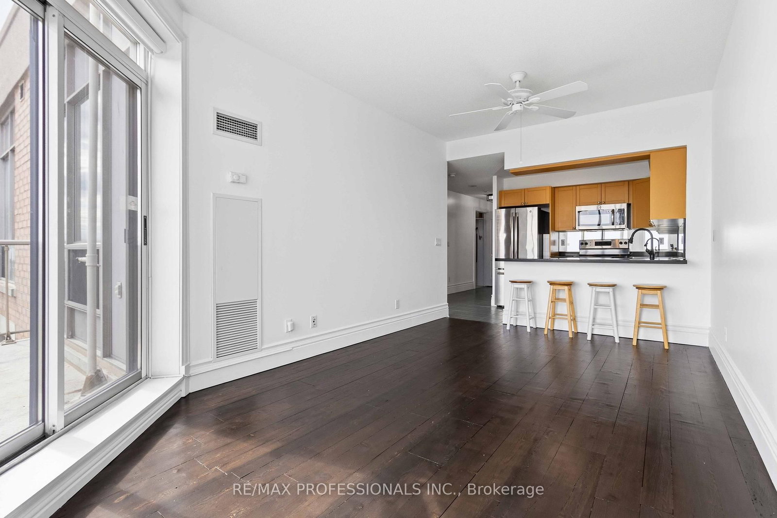 1150 Parkwest Place, Unit PH07