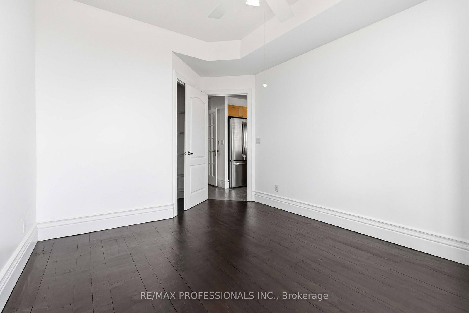 1150 Parkwest Place, Unit PH07 - Photo 11