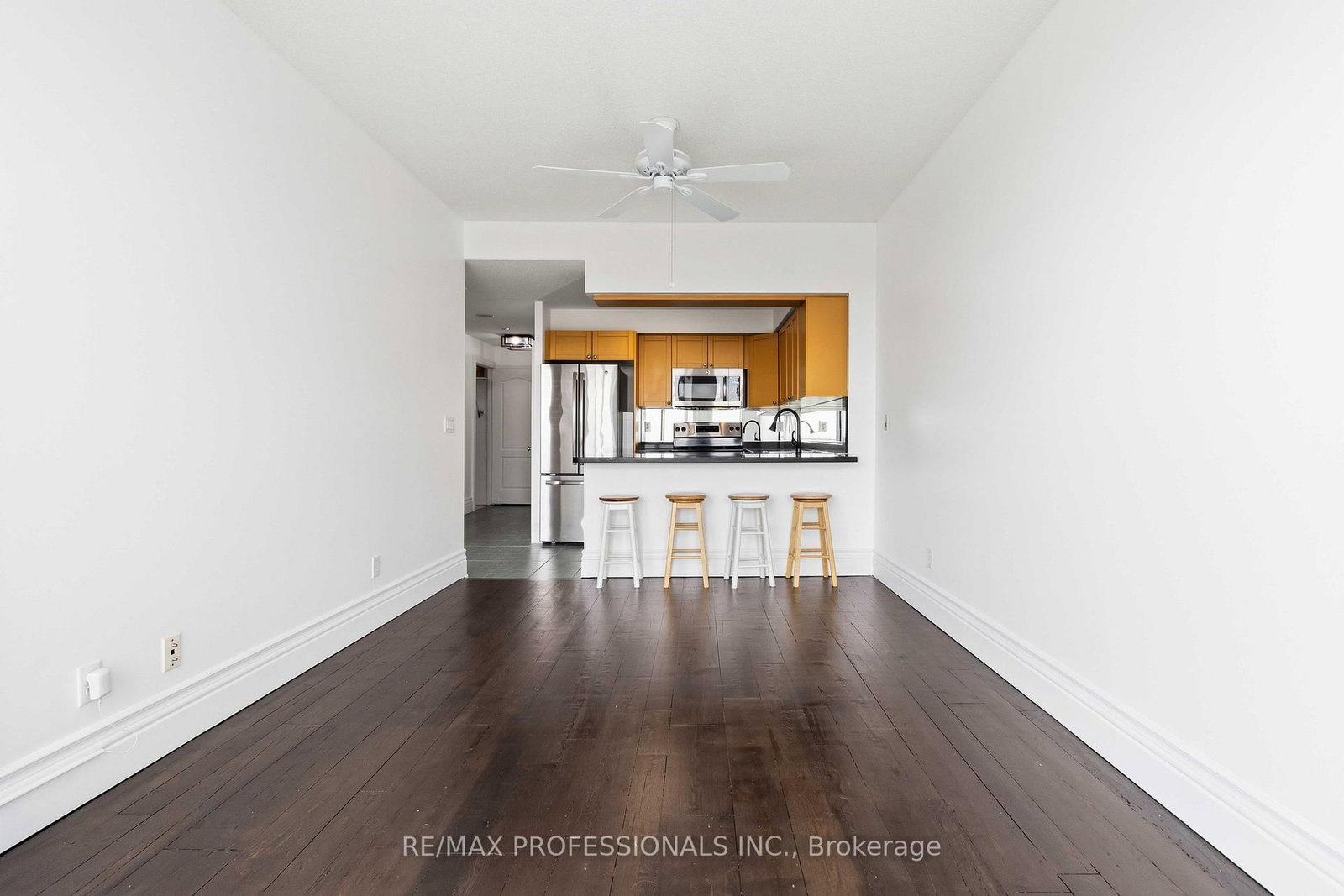 1150 Parkwest Place, Unit PH07 - Photo 14