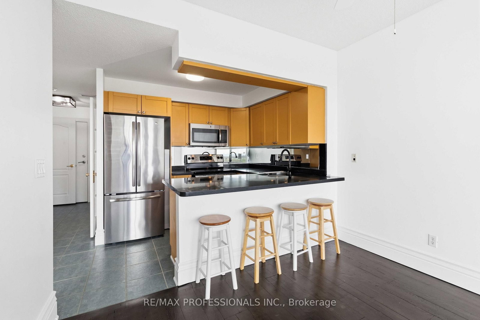1150 Parkwest Place, Unit PH07 - Photo 17