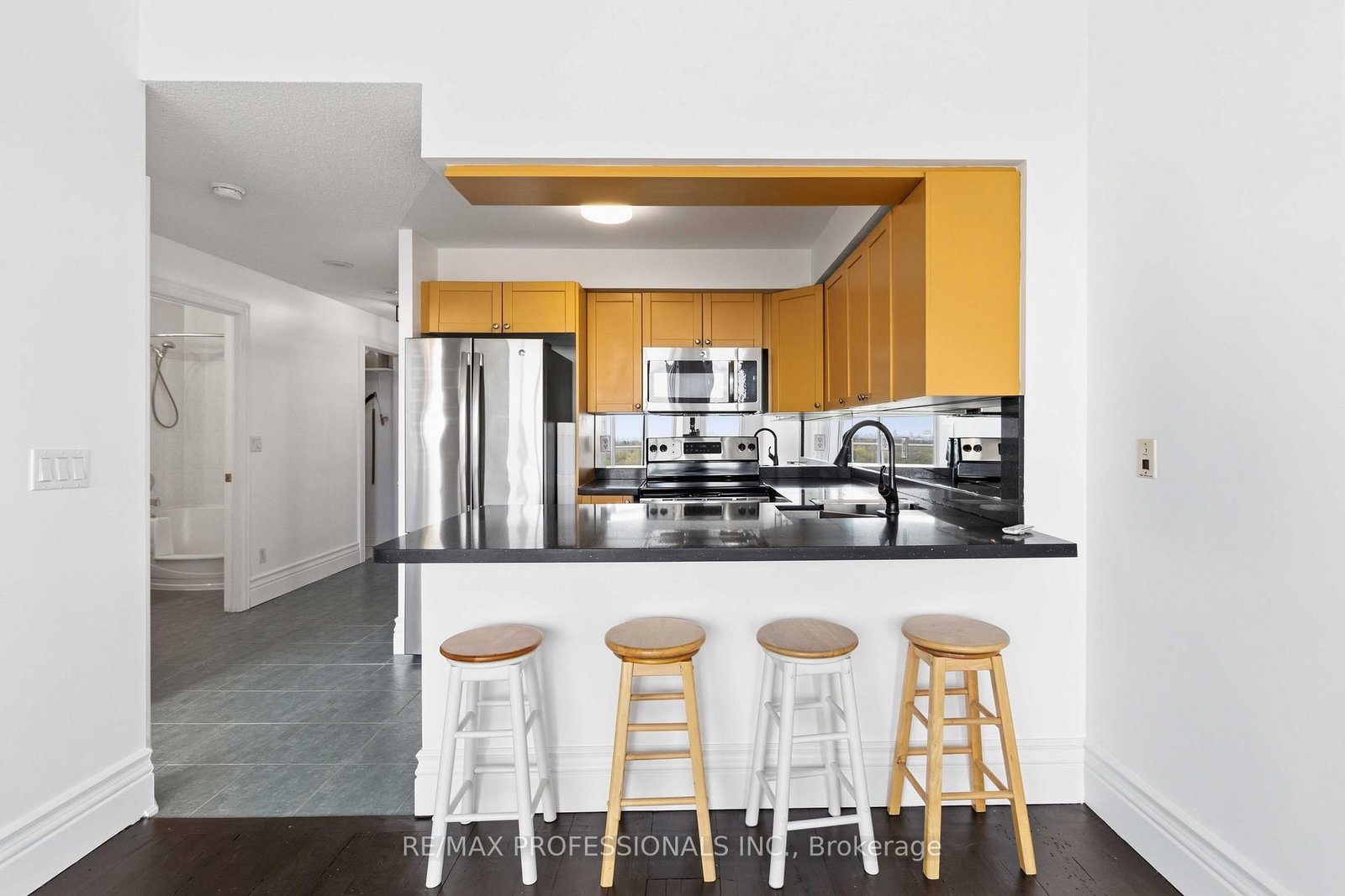 1150 Parkwest Place, Unit PH07 - Photo 18