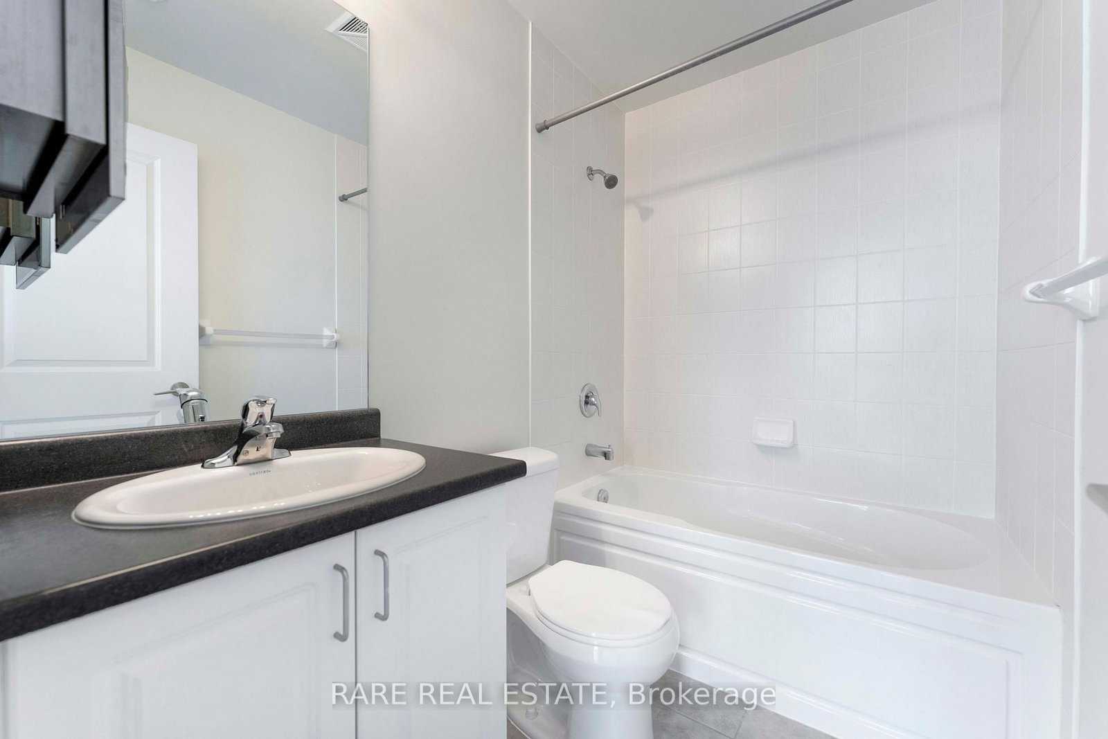 349 Rathburn Road W, Unit 605 - Photo 12