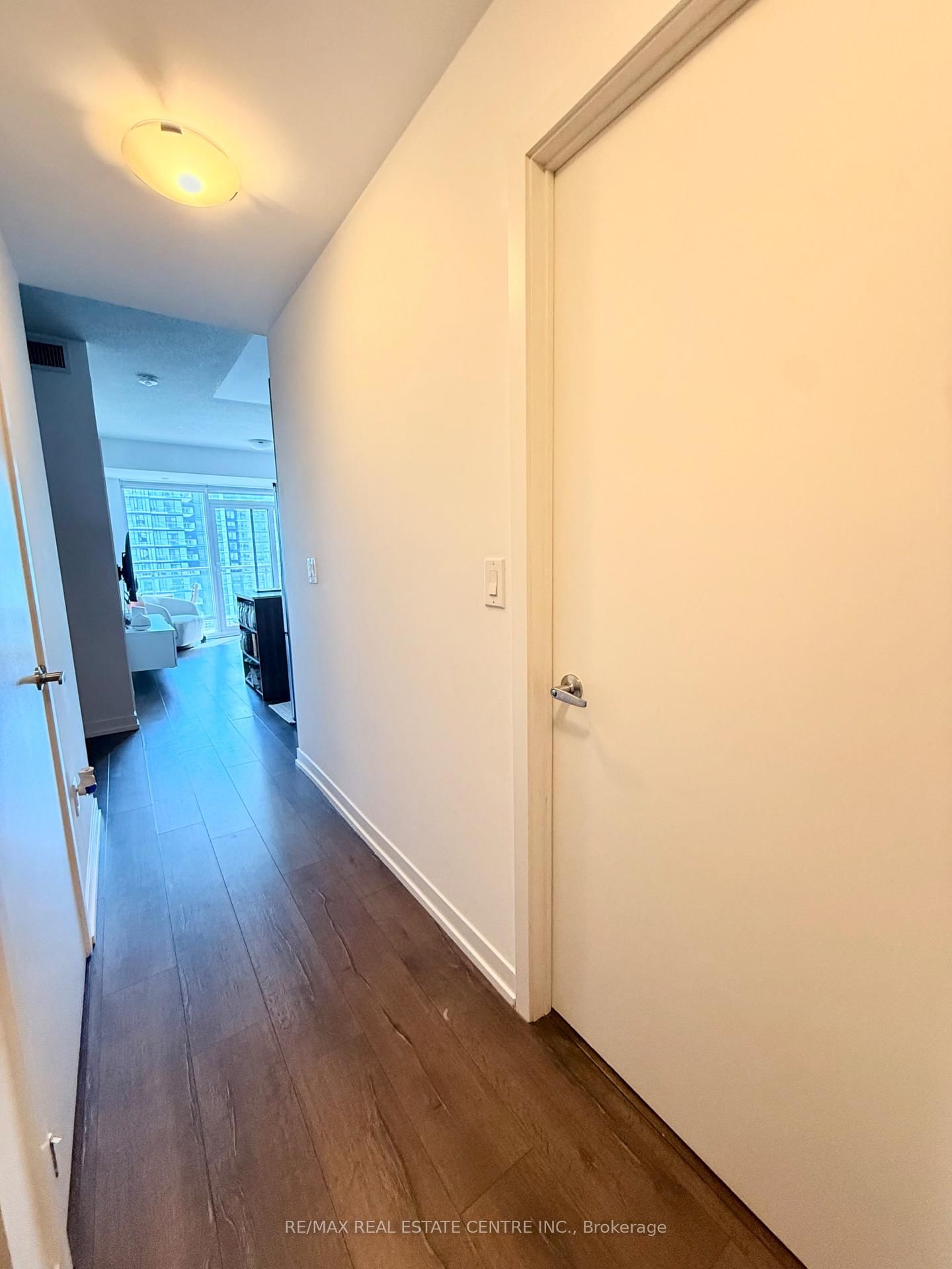 2520 Eglinton Ave Avenue W, Unit 1322 - Photo 13