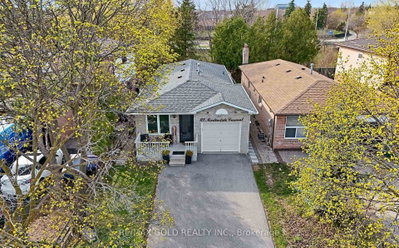 128 Martindale Crescent — photo 3