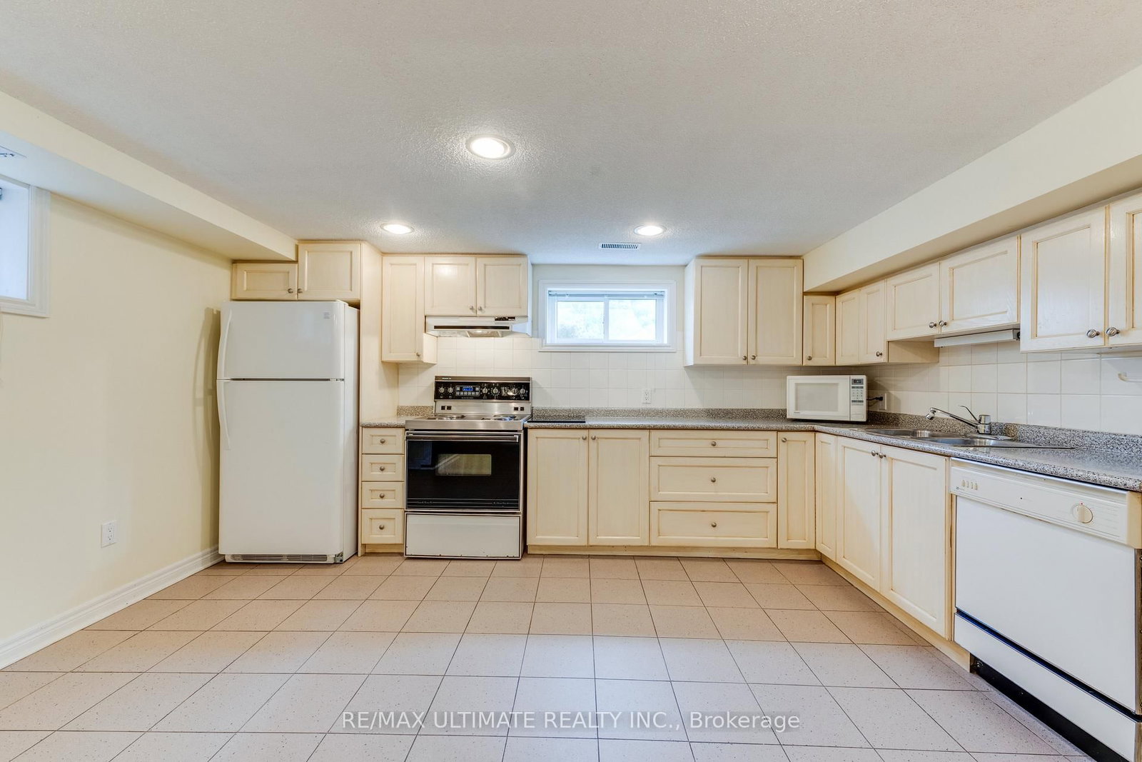164 Katherine Road - Photo 38