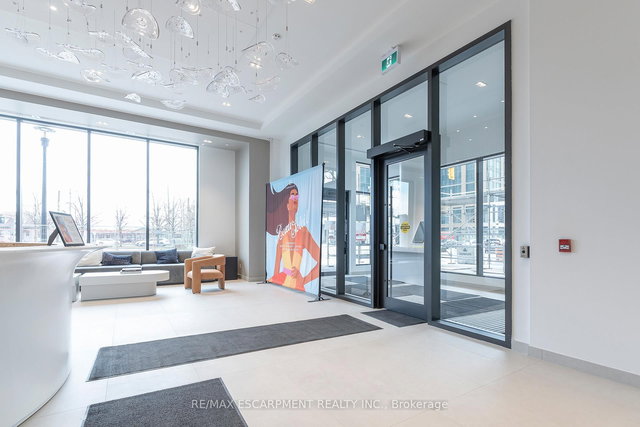 1707 - 2075 Lakeshore Road