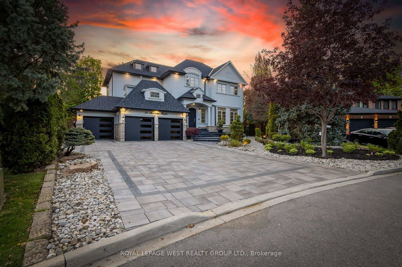 24 Mcarthur Hts, Brampton, Ontario