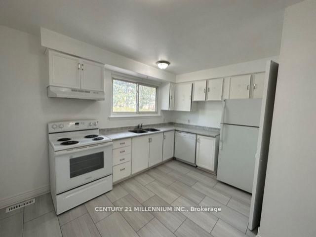 30 Kenilworth Road, Unit Upper