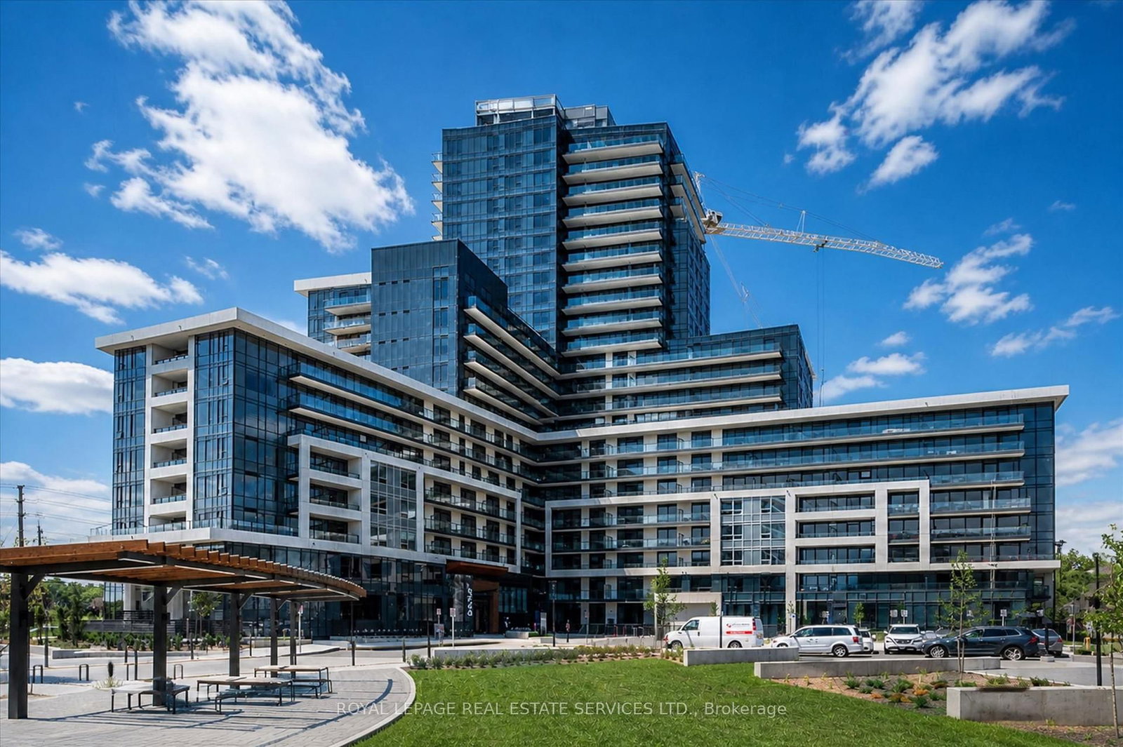 3220 William Coltson Avenue, Unit 314