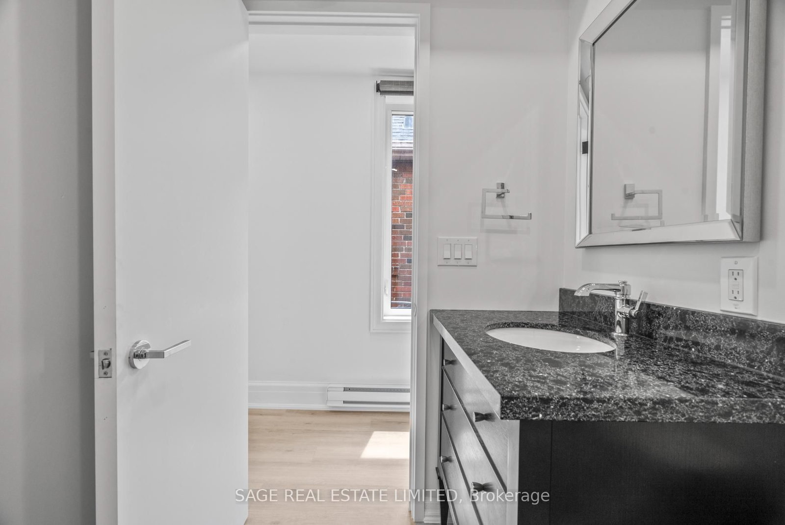 25 Chamberlain Avenue - Photo 23