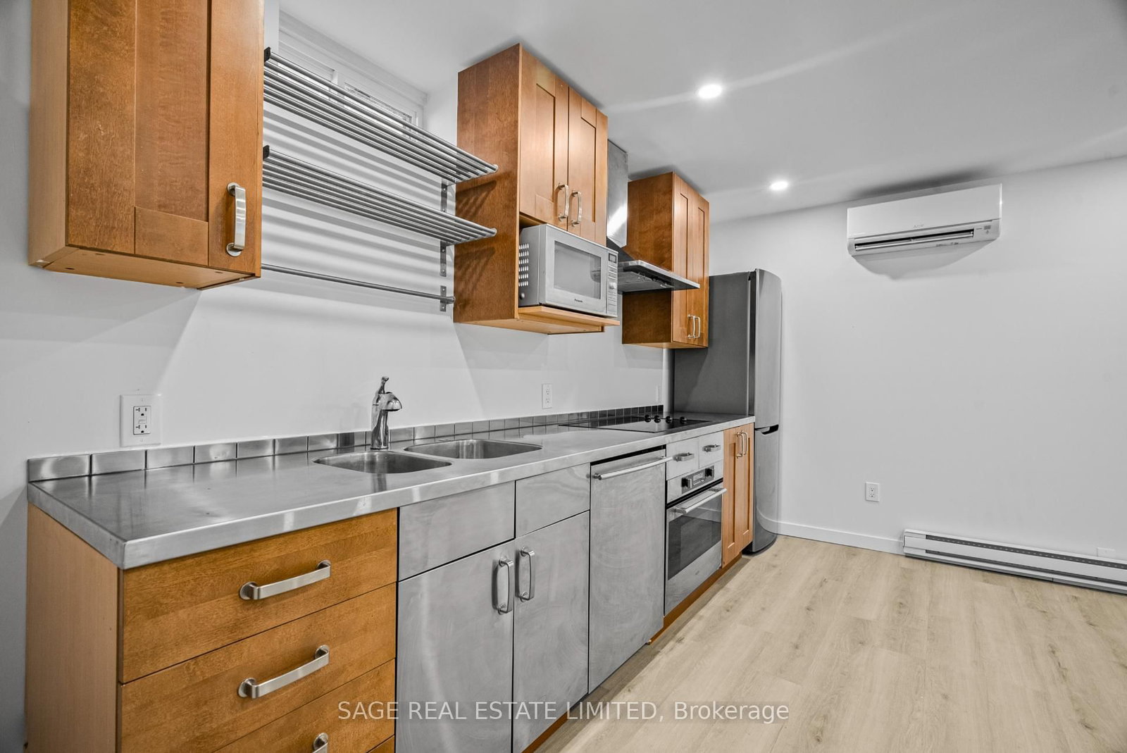 25 Chamberlain Avenue • Toronto, ON photo 28