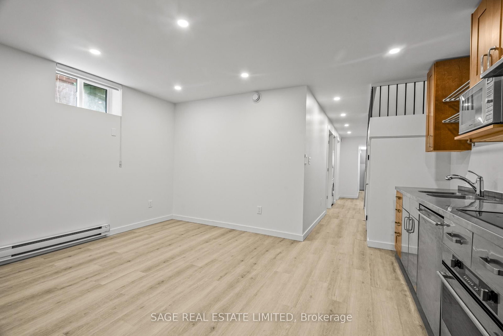 25 Chamberlain Avenue • Toronto, ON photo 30