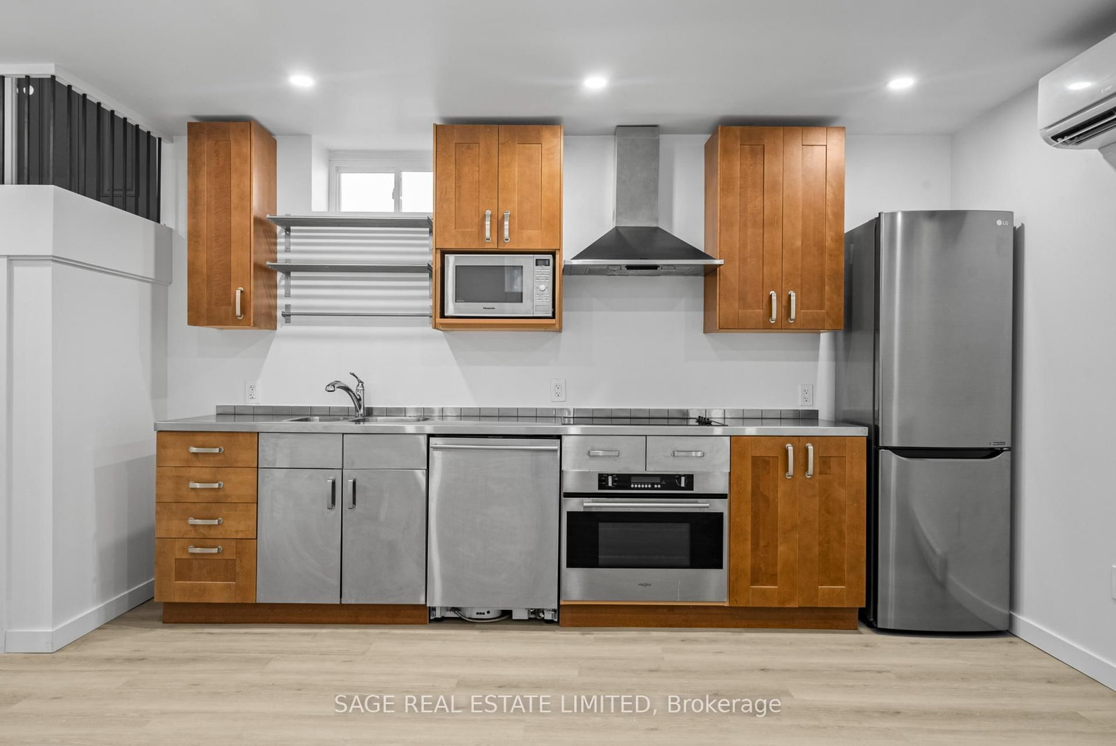 25 Chamberlain Avenue • Toronto, ON photo 31
