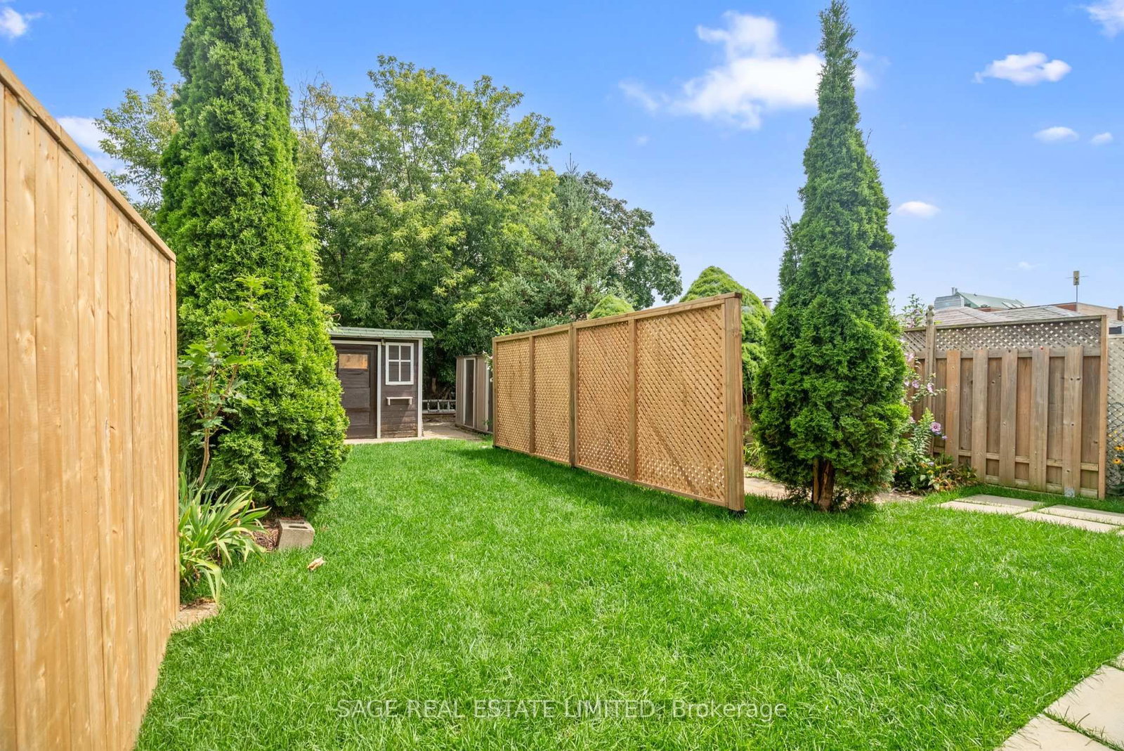 25 Chamberlain Avenue • Toronto, ON photo 48