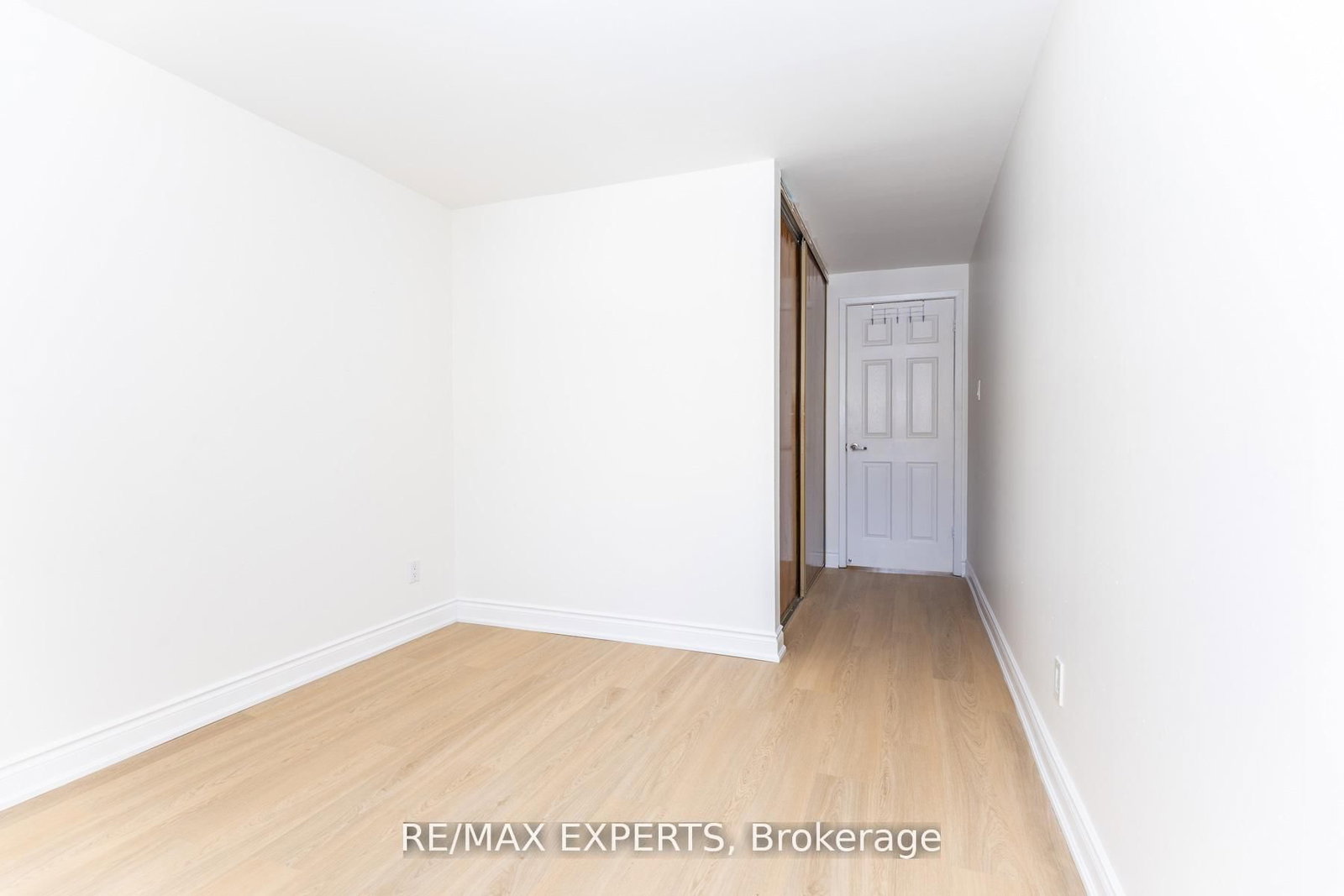 31 Carleton Place - Photo 14