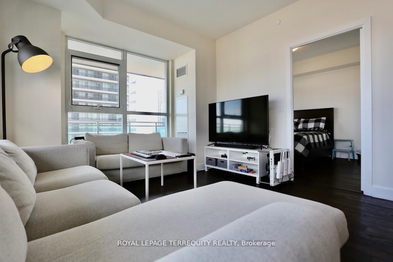 33 Shore Breeze Drive, Unit 2504 - Photo 18