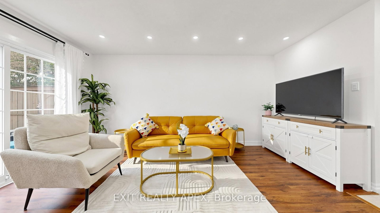 5029 Pinedale Avenue, Unit 62 - Photo 8
