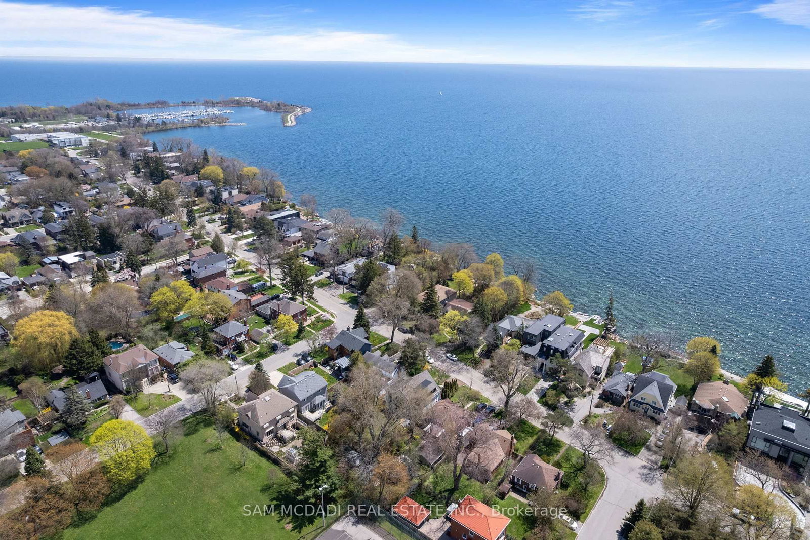 130 Lake Promenade - Photo 46