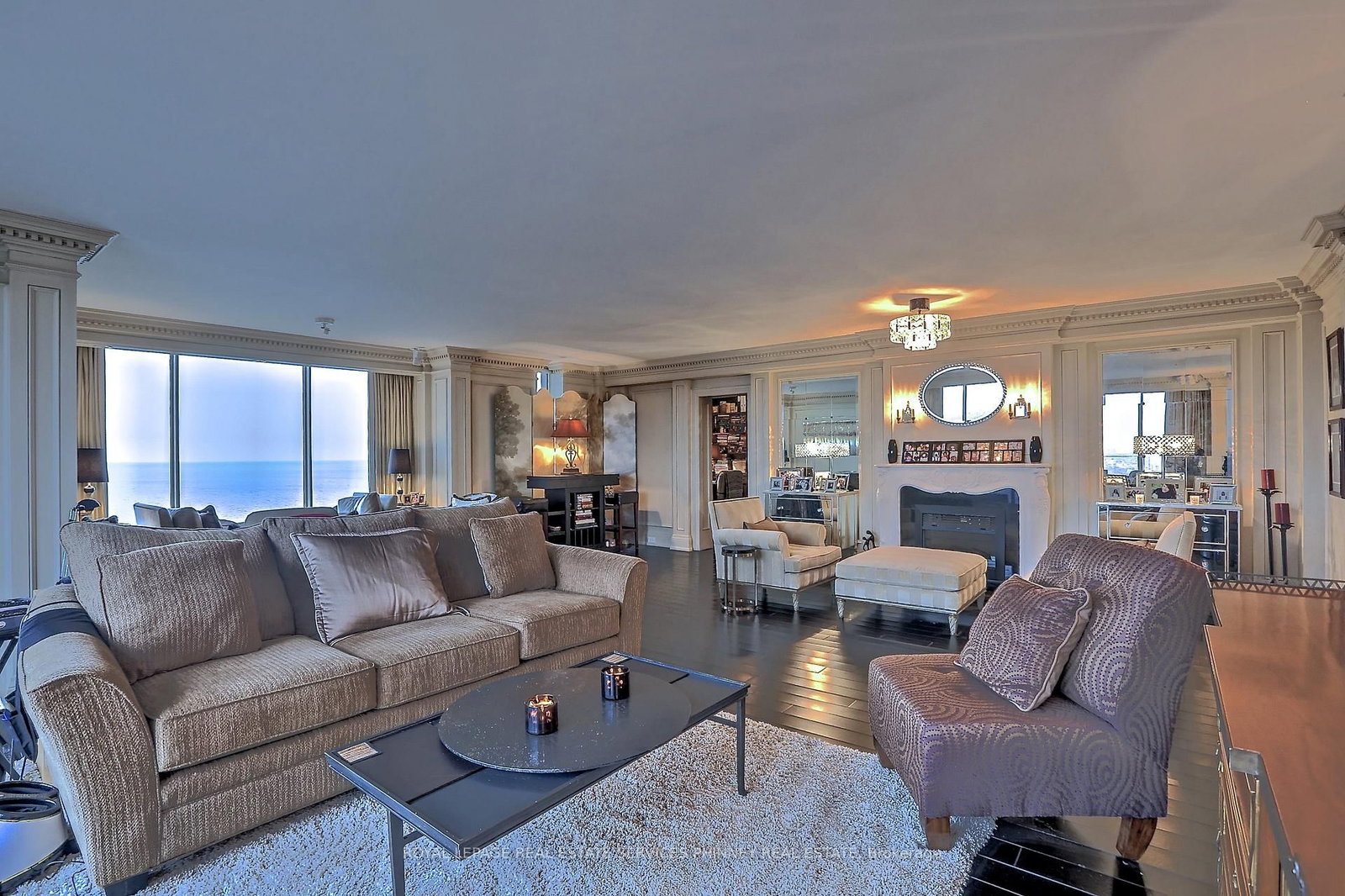 2045 Lake Shore Boulevard W, Unit 4107 - Photo 27