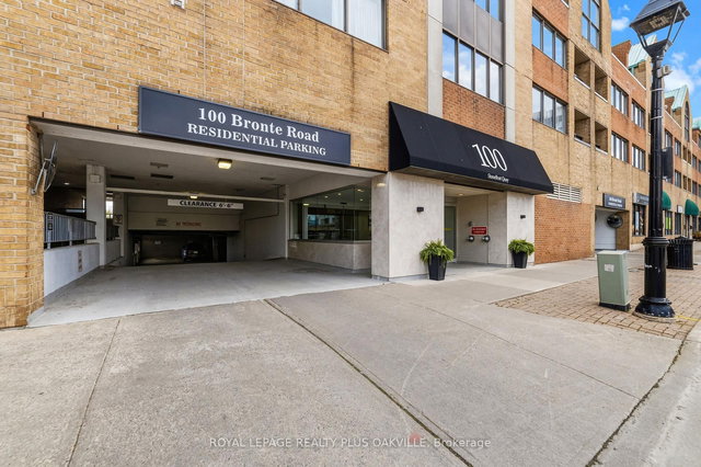 404 - 100 Bronte Road