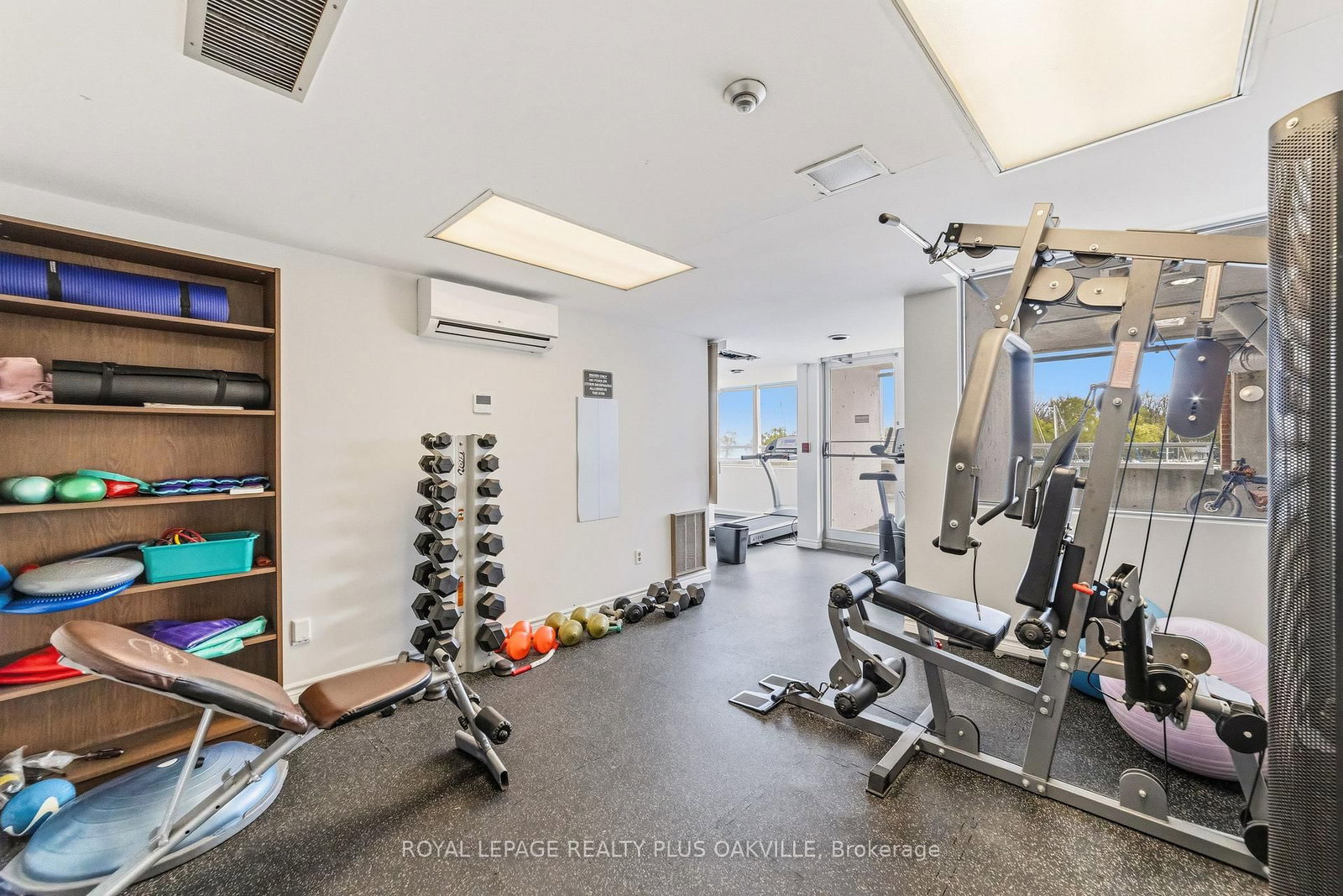 100 Bronte Road, Unit 404 - Photo 30
