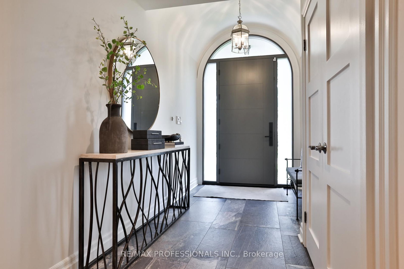 11 Cranleigh Court - Photo 5