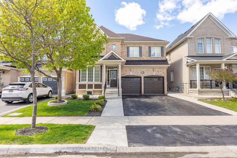 22 Berryfield Way, Brampton, Ontario