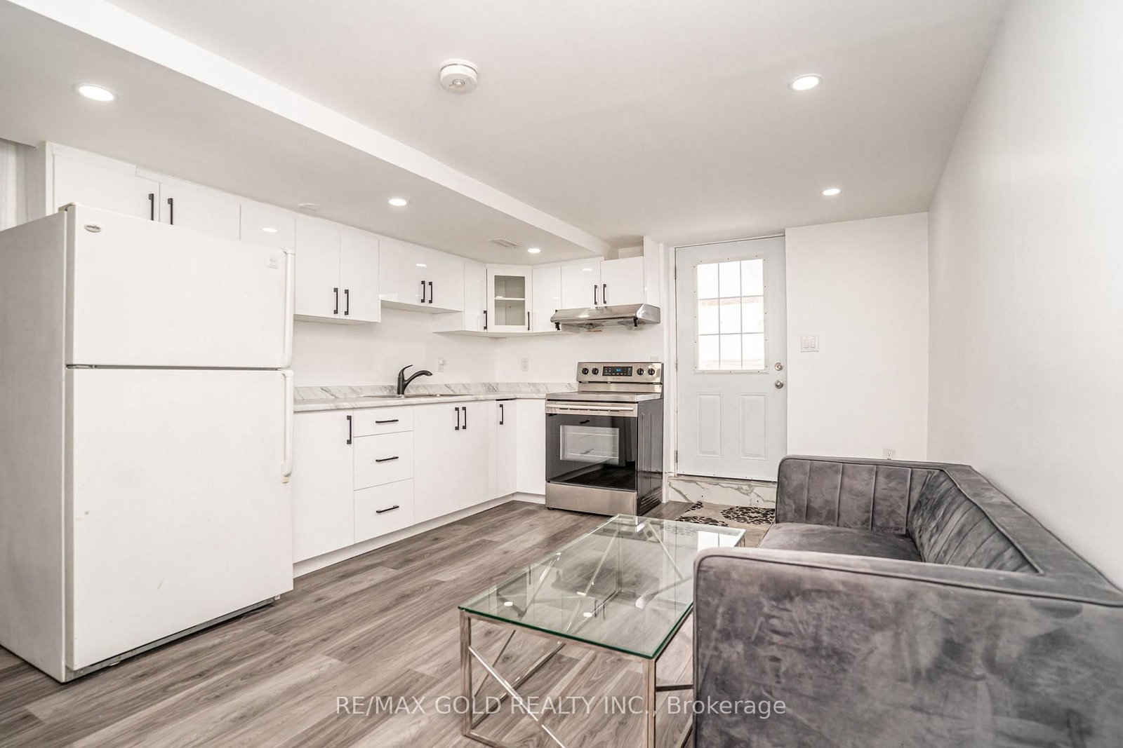 33 Garside Crescent - Photo 29